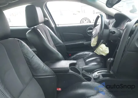 2006 Pontiac Grand Prix Gxp z USA, uszkodzony, nr VIN 2G2WC55C461226559